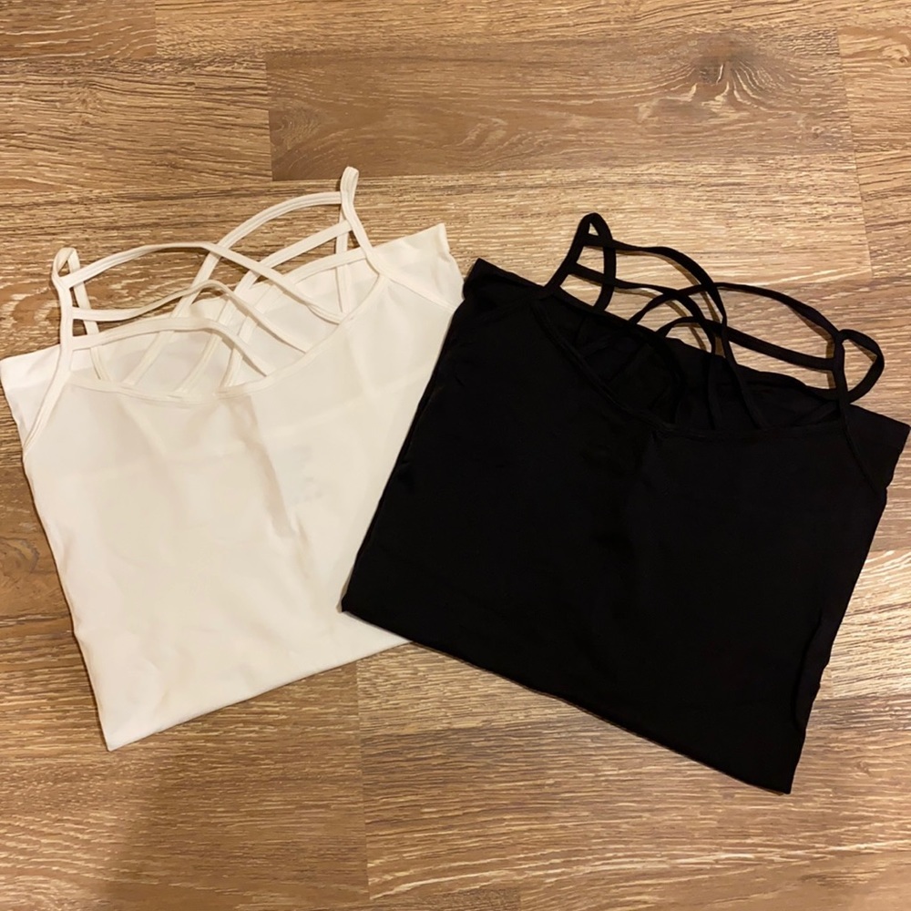 Zenana Outfitters Cage Tanks